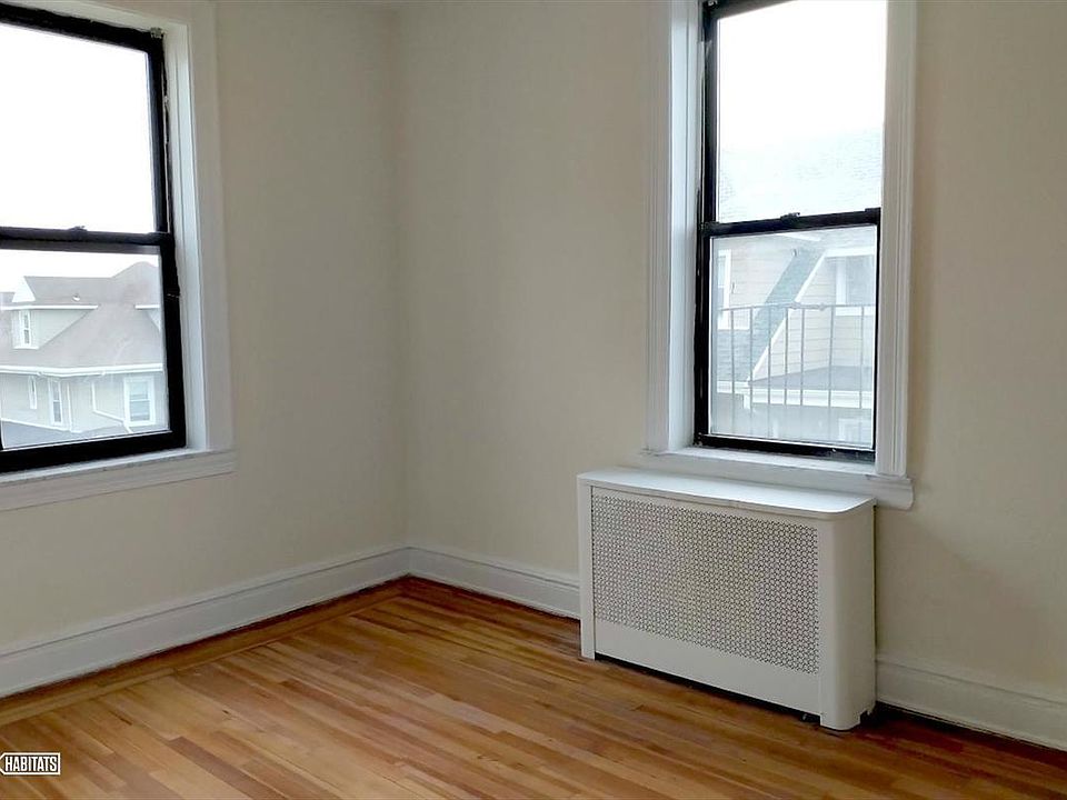 1st image of 12010 Rockaway Beach Blvd APT 308