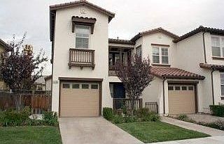 2nd image of 1205 Thornbury Ln
