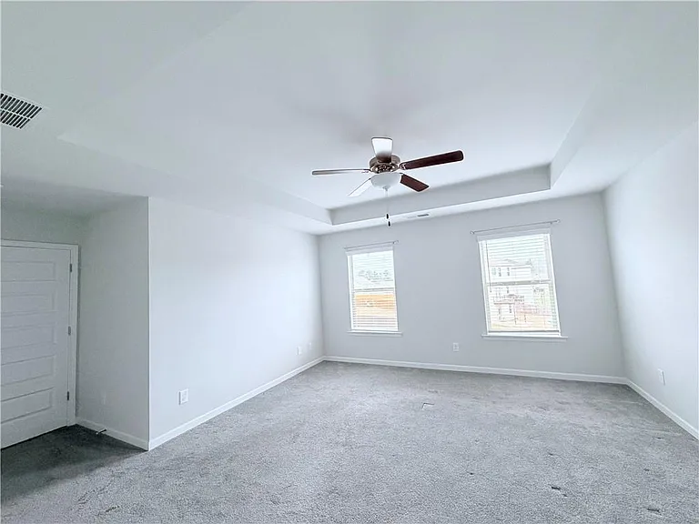 409 McGinnis Cir — Photo 22