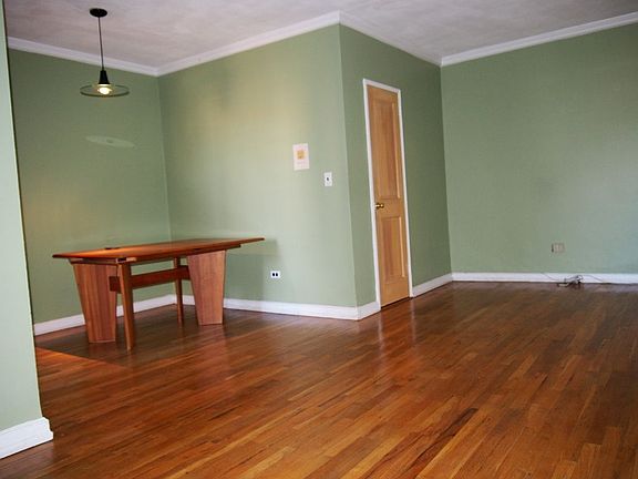 5th image of 7111 Yellowstone Blvd APT 6A
