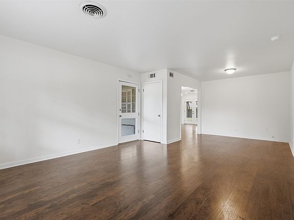 2nd image of 5206 Carew St