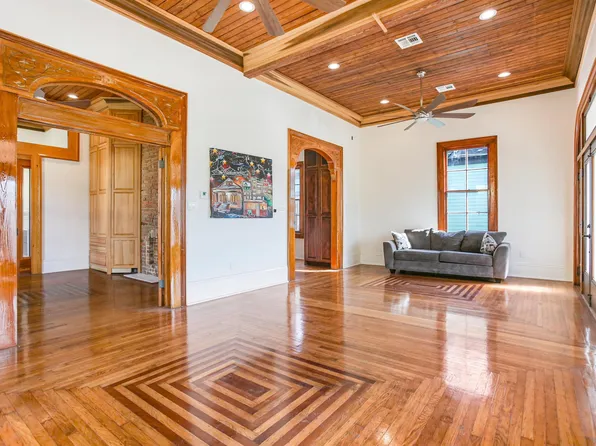 3907 Saint Claude Ave, New Orleans, LA 70117