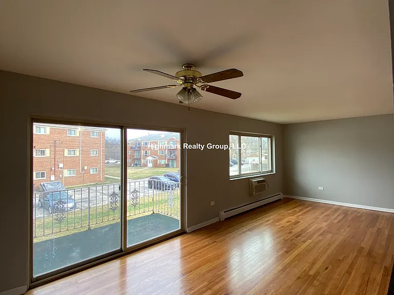 1653 Oakwood Ave #2FS — Photo 4