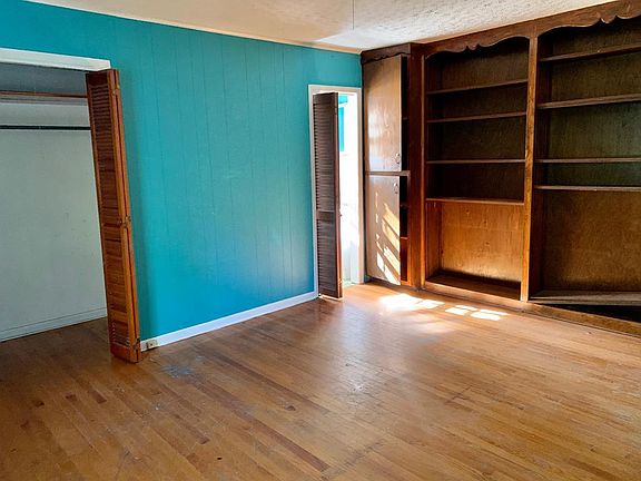 5th image of 223 Dan Ln