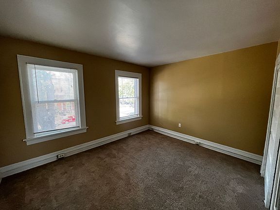 4th image of 2268 N High St APT 3