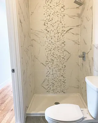 Rented by Lang Realty LLC | media 16