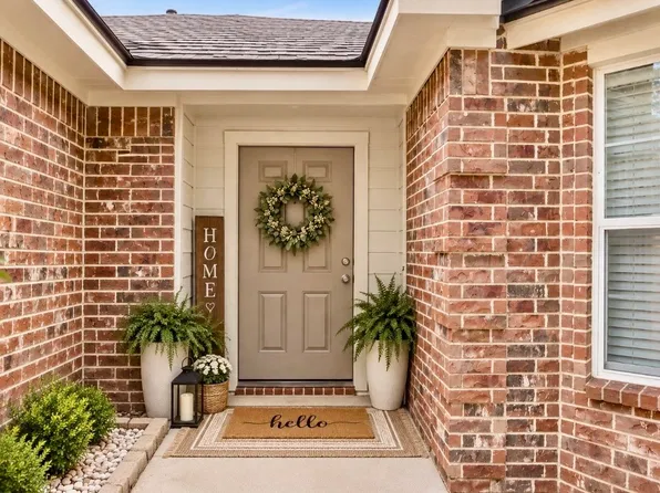 5828 Pearl Oyster Ln, Fort Worth, TX 76179