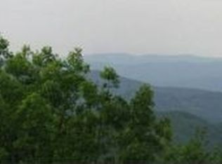 1048 Charter Hills Rd, Banner Elk, NC 28604