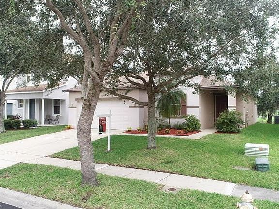 5th image of 424 Janice Kay Pl