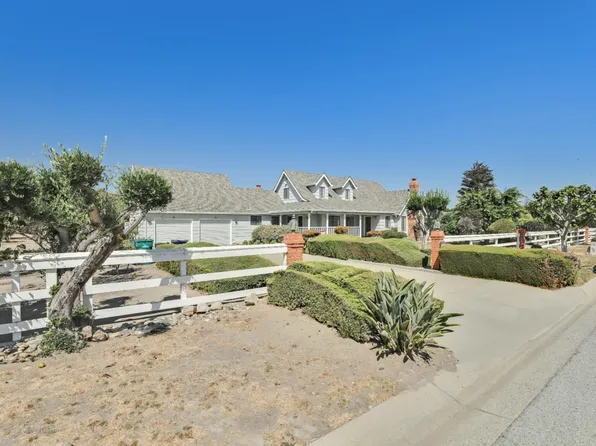 22110 Ranchito Dr, Salinas, CA 93908