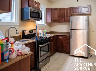 2736 N Wilton Ave, Chicago, IL 60614
