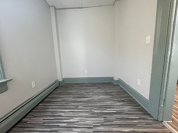 5th image of 412 Union St #2E