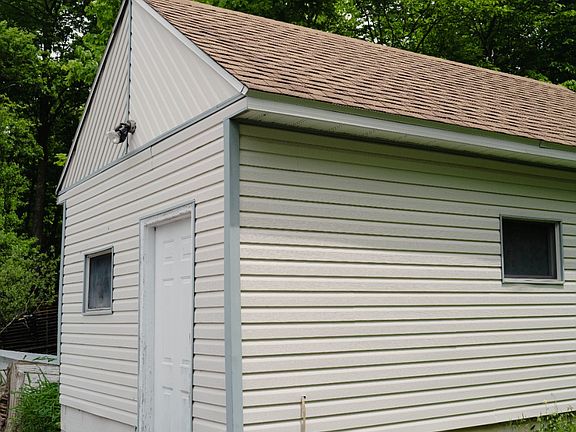 5th image of 134 Park Ln