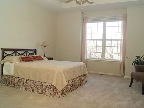 Main Floor Mater Bedroom