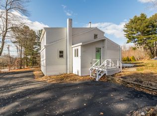41 Yarmouth Rd, Gray, ME 04039