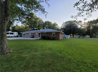5870 S East Poe Dr, Jonesboro, IN 46938