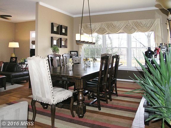 5th image of 1256 Woodbrook Ct