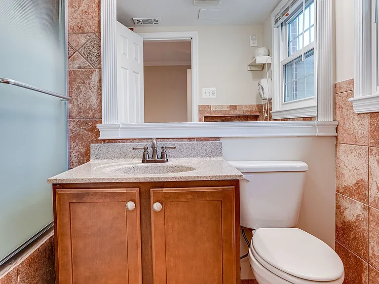 7601 Mendota Pl — Photo 28