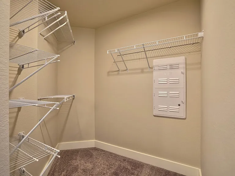 Verndale Apartments — Photo 9