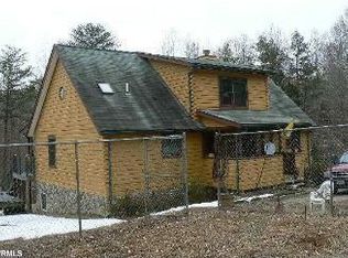 92 Buck Hollow Ln, Cartersville, VA 23027