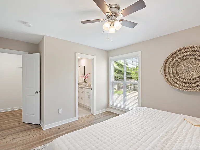 420 Craig St #B3 — Photo 33