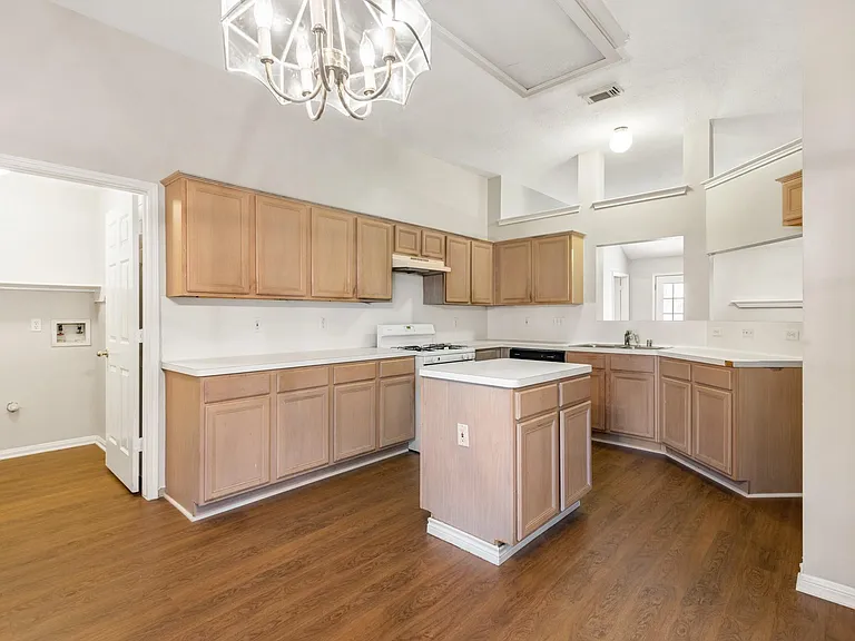 3006 Quail Run Dr — Photo 11