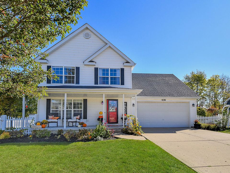 1st image of 438 E Barberry Cir