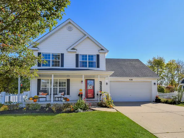 438 E Barberry Cir, Yorkville, IL 60560