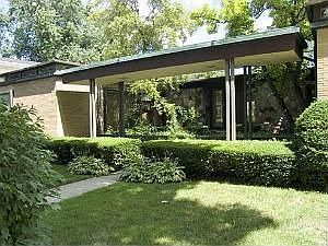 2nd image of 7127 N Kedvale Ave