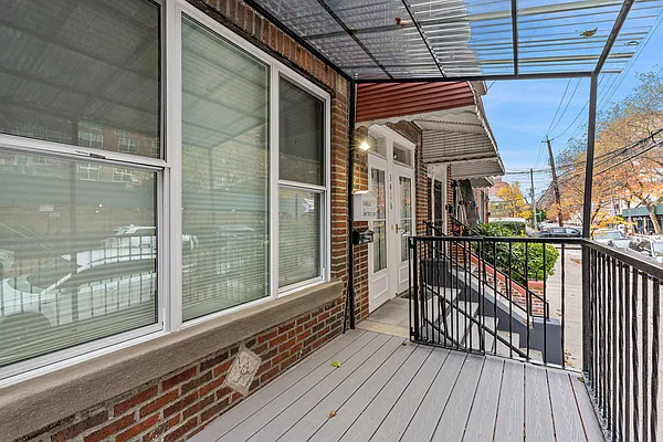 Rented by Compass | media 66