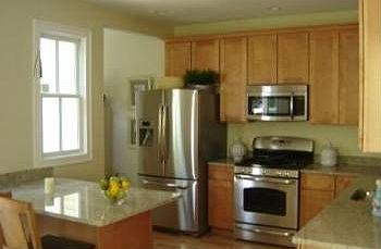 2nd image of 6 Holbrook Ave