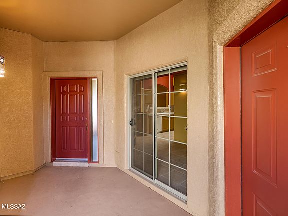 3rd image of 2399 S Cliff Dr