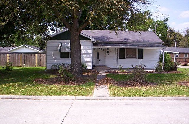 1st image of 104 Boykin St