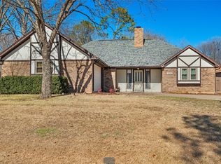1210 Brookfield Ln, Mansfield, TX 76063