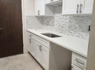 18 Brookside Ave #8, Worcester, MA 01602