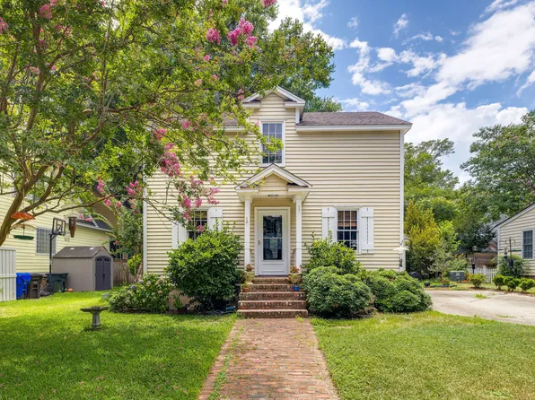 1480 Village Sq, Mount Pleasant, SC 29464