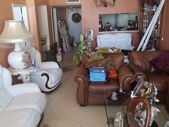4th image of 1717 N Bayshore Dr #A-4237