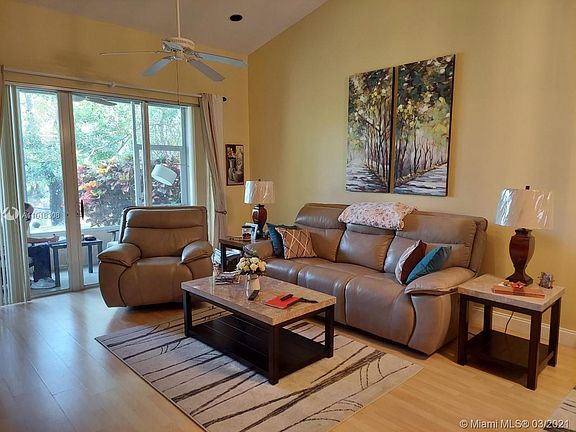 5th image of 2491 Aragon Blvd Unit 5