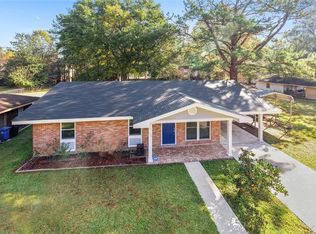 106 Alexander Dr, Hammond, LA 70401