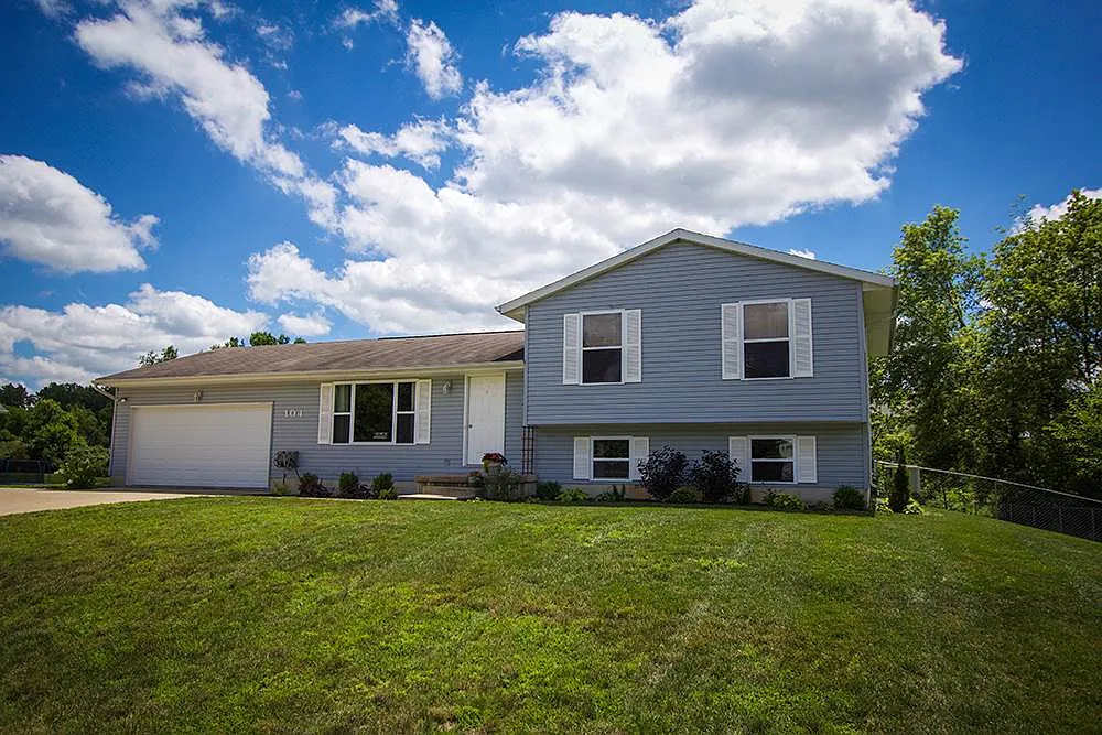 104 Peach Tree Ln photo 1