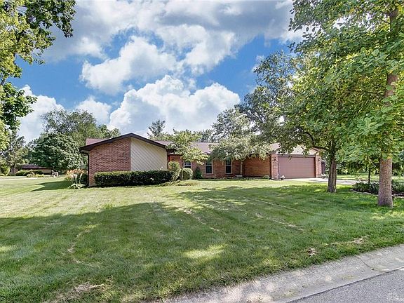 3rd image of 3202 Kingfisher Pl