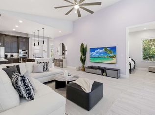 711 91st Ave N UNIT 101A, Naples, FL 34108