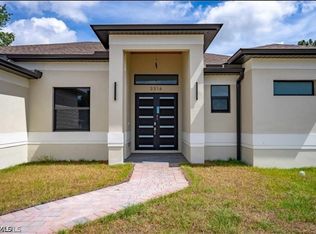 3316 4th St SW, Lehigh Acres, FL 33976