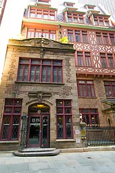 Rented by New York Residence