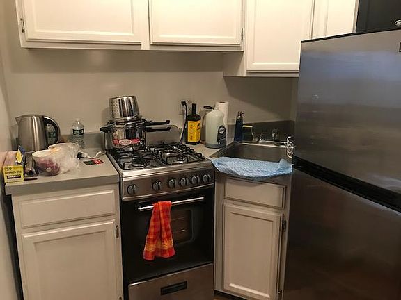 5th image of 518 E 80th St APT 6F