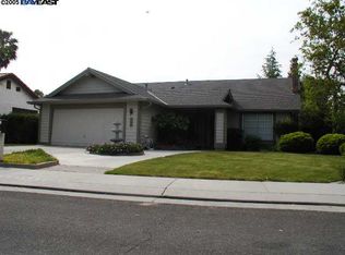952 W Centre Court Dr, Tracy, CA 95376
