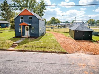 147 Honeyaire Street, Lyndon Station, WI, 53944