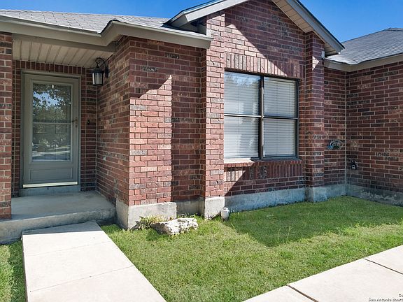 3rd image of 10150 SILVERBROOK PL
