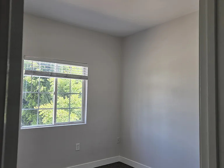 751 S Arizona Ave — Photo 34