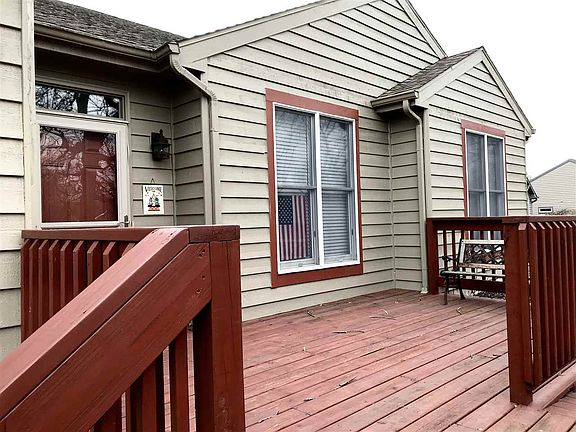 3rd image of 9407 S Harbour Pointe Dr